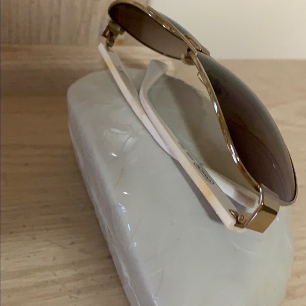 Sunglasses - Picture 2 of 3